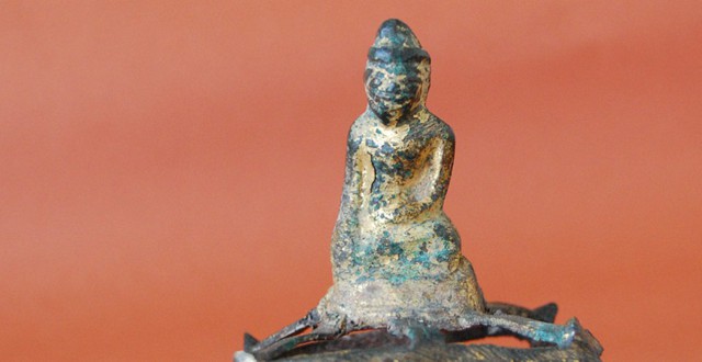 ビルマ国シャン青銅鍍金仏（18世紀）